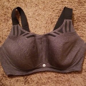 Lane Bryant Livi Active Molded Underwire Bra-46DDD